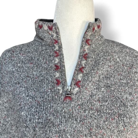 Vintage Woolrich Gray Red Half Zip Nordic Heart Trim Wool Sweater Warm Cozy - Picture 7 of 11